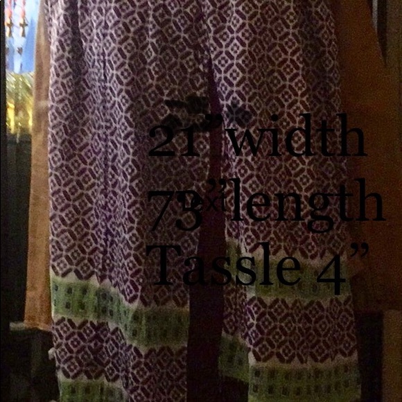 AWESOME 😎 prints SCARVES 🧣👍🏼 - Picture 7 of 8